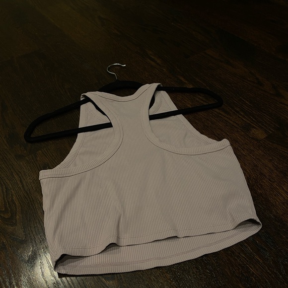 RW&CO. Ribbed Active Cropped Racerback Tank Top - Picture 4 of 4